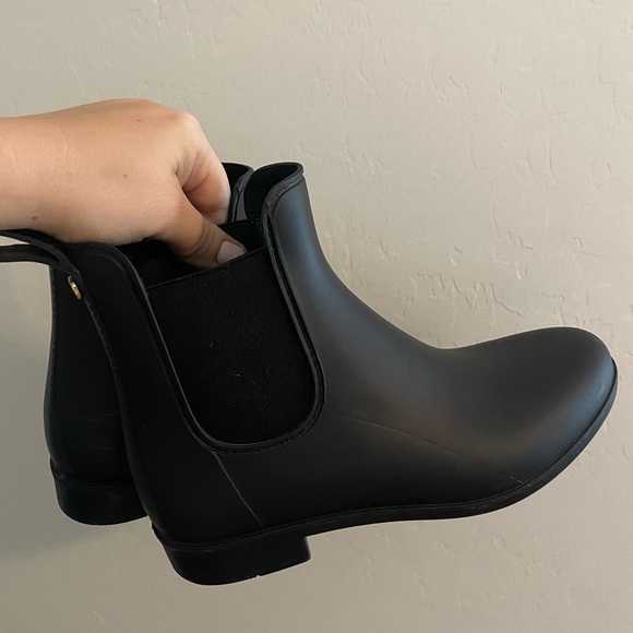 Sam Edelman Black Booties - Picture 1 of 6